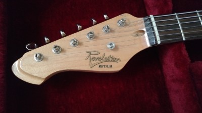 Headstock.jpg