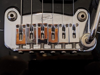 G&L_Comanche_Tribute_bridge.jpg