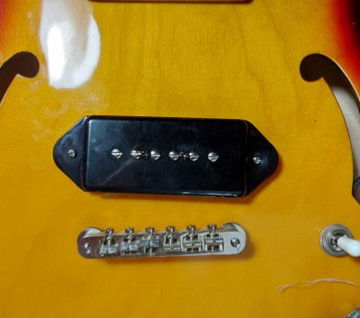 Gibson p90 mounted.jpg
